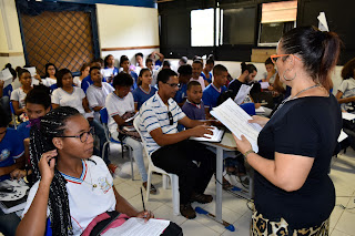 Começam nesta terça-feira as inscrições para o concurso público para professores e coordenadores pedagógicos do Estado.