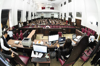 Após dois dias de sessão, Tribunal do Júri absolve médica Kátia Vargas por maioria de votos.