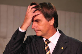 A HORA DA BESTA. (Por Leandro Fortes)