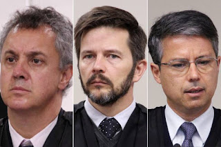 Os carrascos de Lula em Porto Alegre.