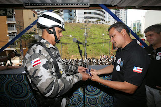 Rui destaca empenho policial no encerramento da operação de Carnaval.