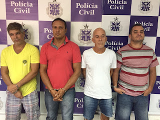Sequestradores de ex-prefeito são apresentados à imprensa
