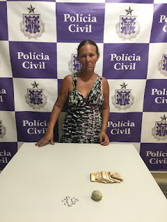 Mulher é presa por tráfico de drogas em Juazeiro