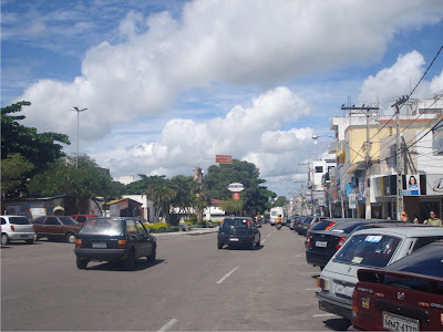 Cidade continua sem ornamentação.