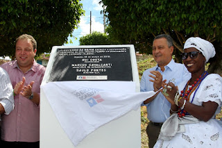 Rui entrega trecho pavimentado da rodovia BA-503 no município de Pedrão