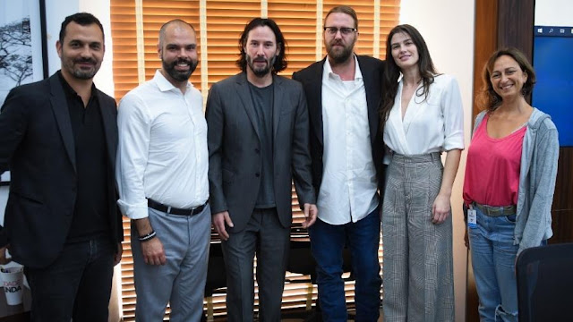 Keanu Reeves negocia com prefeitura e governo de SP para filmar série na cidade
