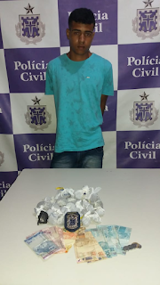 Traficante é flagrado com maconha e dinheiro em Juazeiro