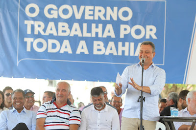 Rui entrega obra de recuperação da BA-270, entre Maiquinique e Itarantim