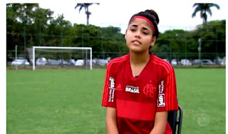 Larissa Carvalho, moradora de Paulo Afonso, assina com o Flamengo do Rio