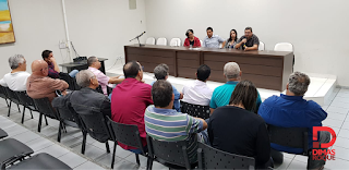 Governo do estado reúne imprensa para dar informações da Policlínica