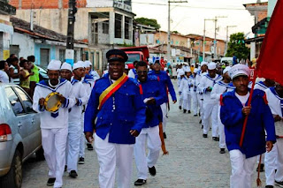 Marujada de Paratinga anima ato de entrega de novo camarim no Pelourinho