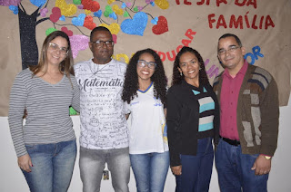 Aluna de escola municipal de Serrinha recebe hoje Medalha de Bronze pelas Olimpíadas de Matemática