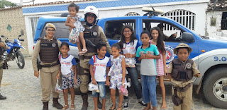 PM antecipa Dia das Crianças em diferentes cidades baianas
