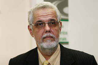 Solla cobra declaração de emergência de saúde por óleo no Nordeste