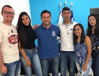 Glória: Prefeito Davi Cavalcanti se reúne com jovens universitários para discutir ampliação do serviço de transporte público