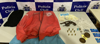 Polícia apreende arma, drogas e munições em Araci