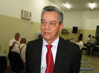 O juiz Rosalino não será afastado imediatamente de suas funções