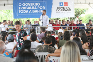 Rui inaugura reforma do Estádio Municipal e entrega ambulâncias em Cordeiros
