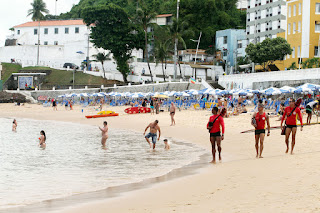 Bombeiros intensificam prevenção para reduzir número de ocorrências no Carnaval