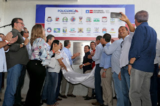 Em Barreiras, Rui reúne 35 prefeitos e 14 deputados na inauguração da primeira policlínica do oeste