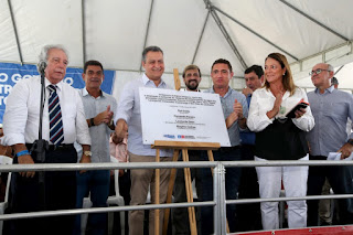 Em Cachoeira, Rui entrega sistema de abastecimento e autoriza novas obras