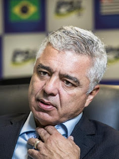 Bebiano é enterrado 13h após morte. 