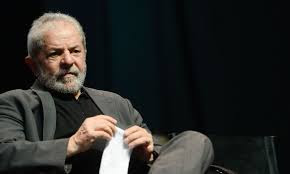 Precisamos falar sobre dinheiro e Lula