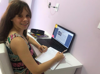 Secretaria da Educação do Estado disponibiliza 840 roteiros de estudos on-line para auxiliar aprendizagem dos estudantes