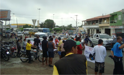 Concursados param a cidade de Paulo Afonso.